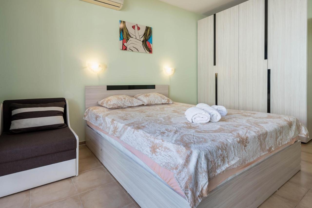 Happy Holiday Sozopol Созополь Екстер'єр фото