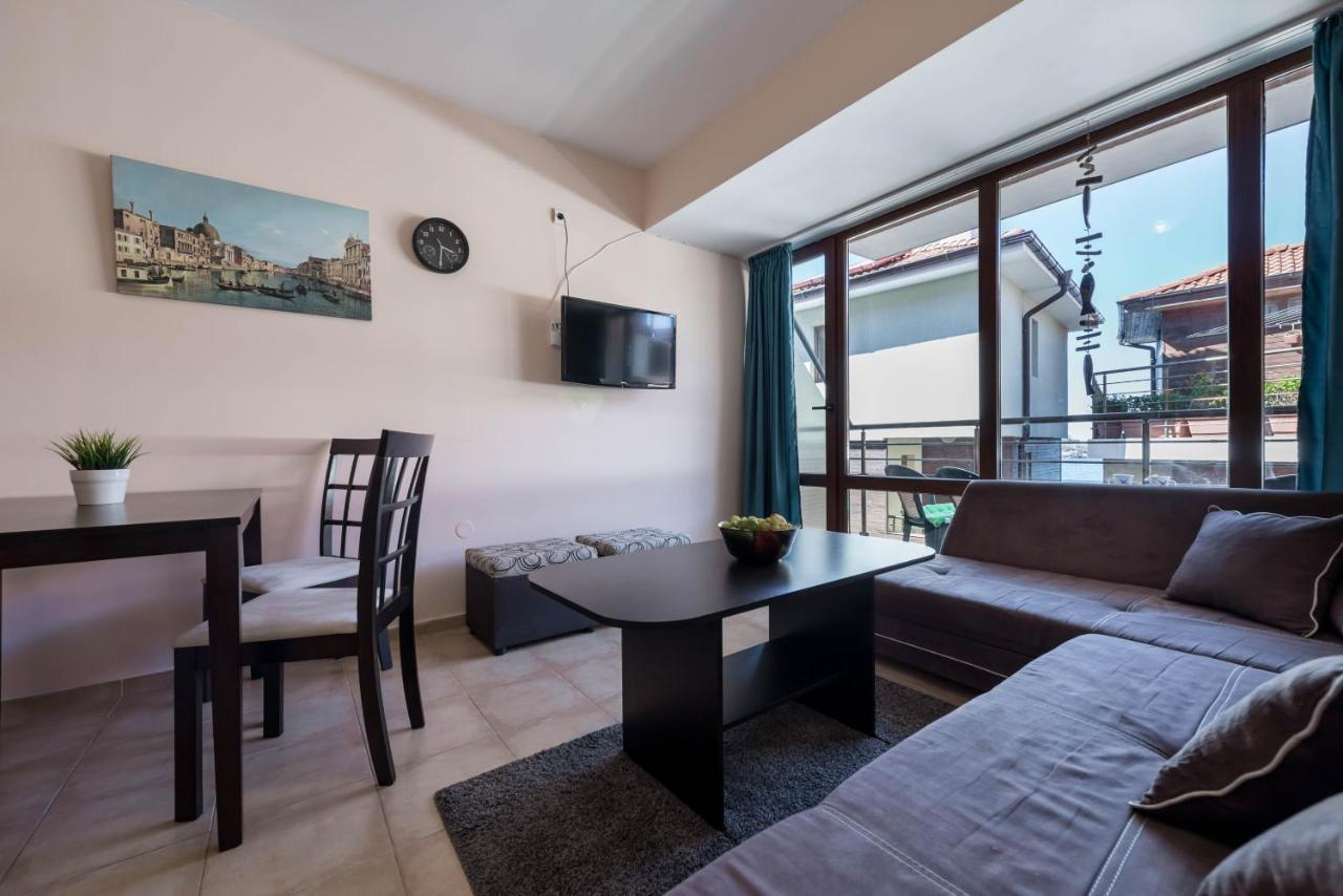 Happy Holiday Sozopol Созополь Екстер'єр фото